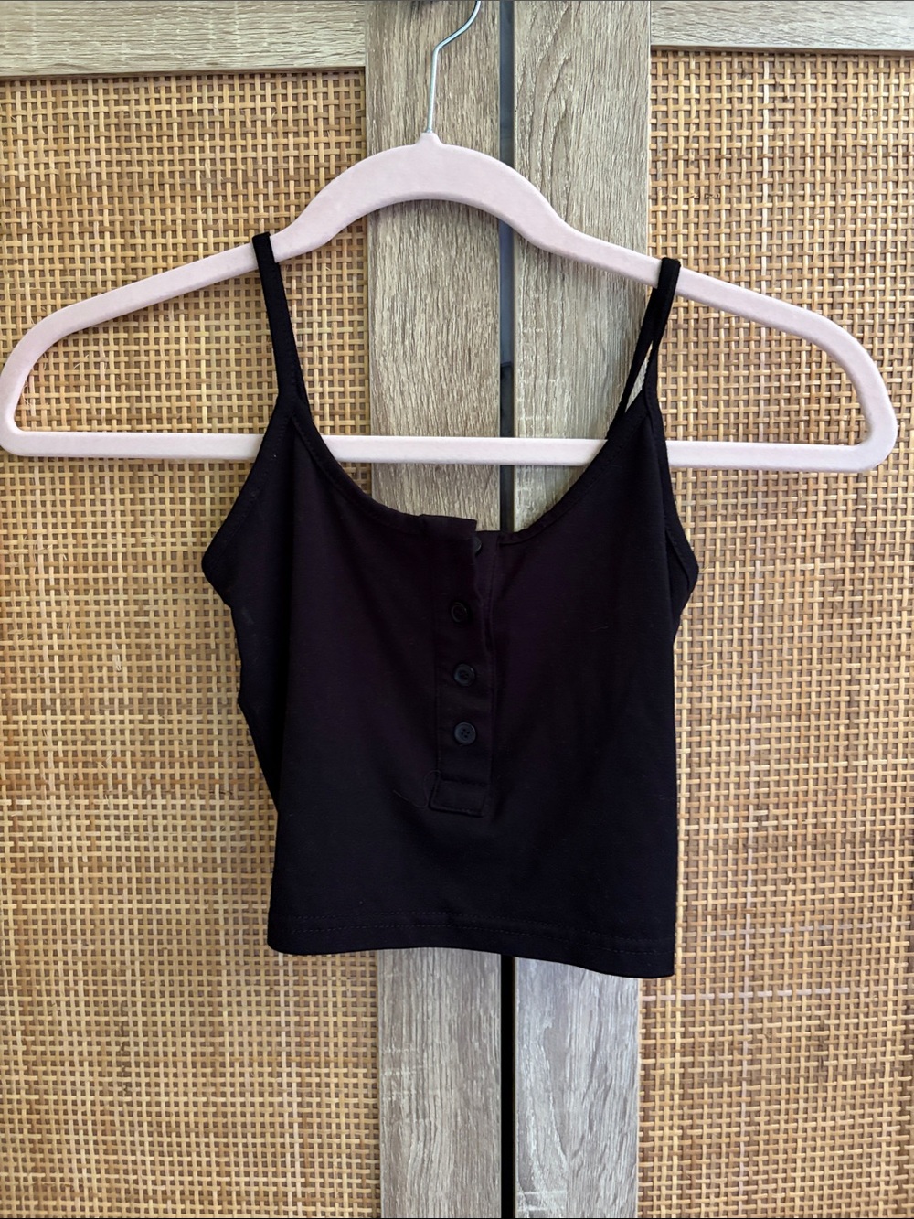 Lewkin basic black tank